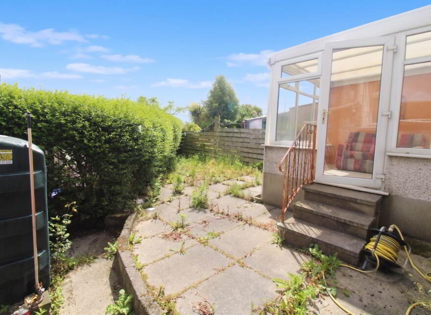 2 Springwell Avenue, Groomsport, Bangor, BT19 6LA