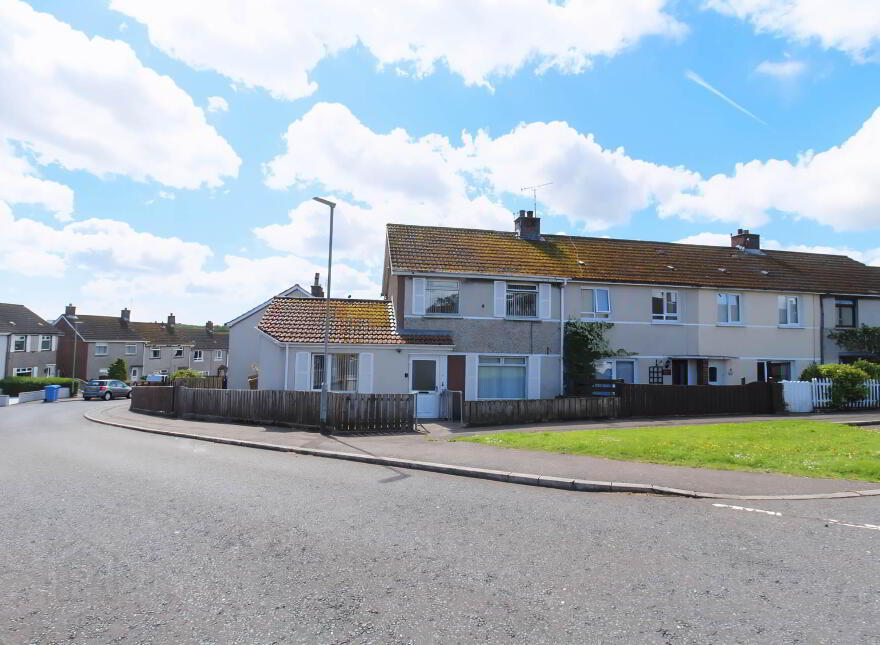 2 Springwell Avenue, Groomsport, Bangor, BT19 6LA