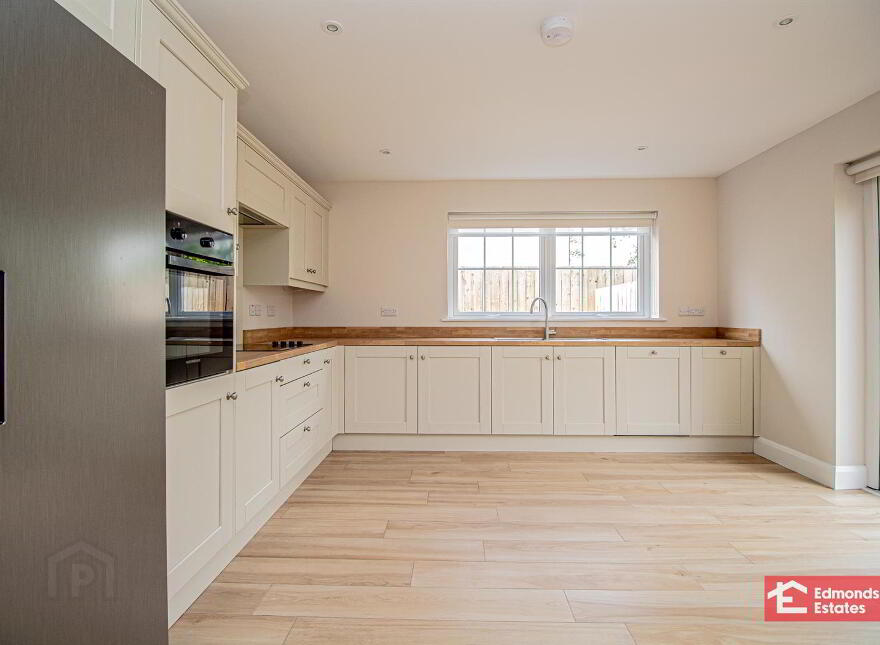 18 Abbey Grange, Portglenone, Ballymena, BT44 8BB