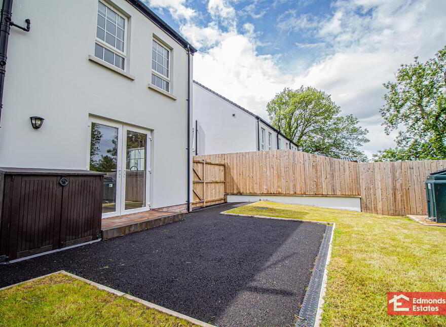 18 Abbey Grange, Portglenone, Ballymena, BT44 8BB