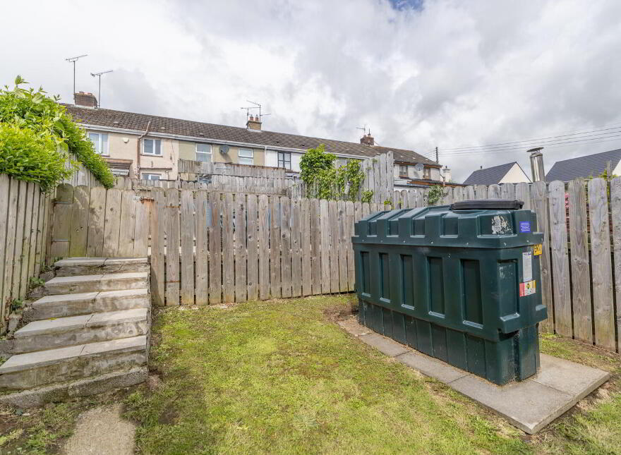 17 Fourth Avenue, Newry, BT35 6HF