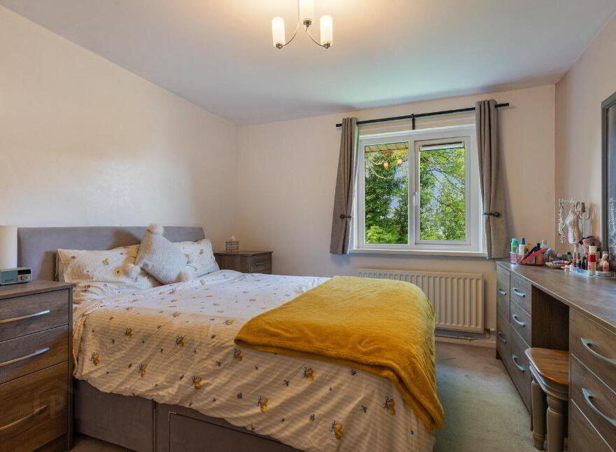 37 Titterington Gardens, Drumbo, Lisburn, BT27 5LJ