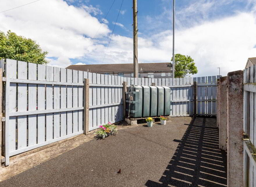 37 Titterington Gardens, Drumbo, Lisburn, BT27 5LJ