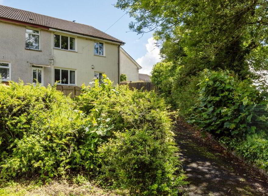37 Titterington Gardens, Drumbo, Lisburn, BT27 5LJ