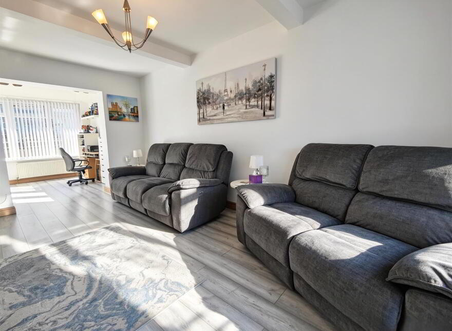 34 Parkmount Gardens, Belfast, BT15 4GP