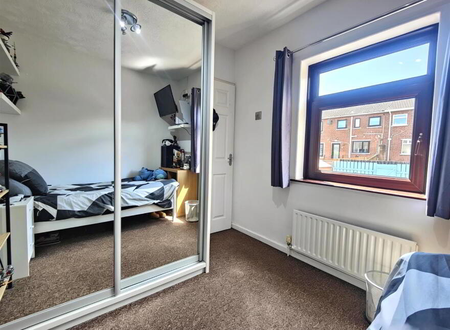 34 Parkmount Gardens, Belfast, BT15 4GP