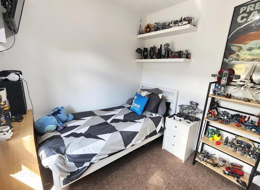 34 Parkmount Gardens, Belfast, BT15 4GP