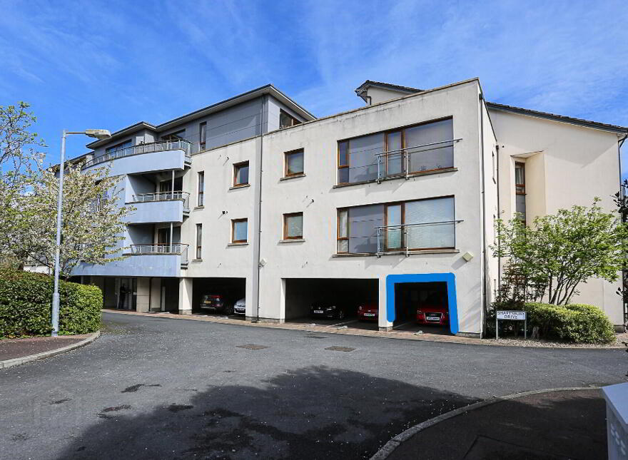 27 Shaftesbury Drive, Bangor, BT20 3GF