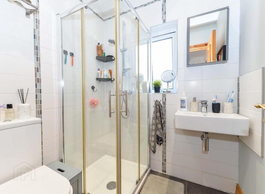 7 Harland Park, Belfast, BT4 1HZ