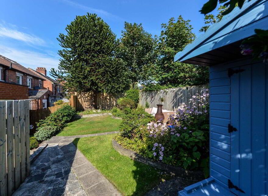 7 Harland Park, Belfast, BT4 1HZ