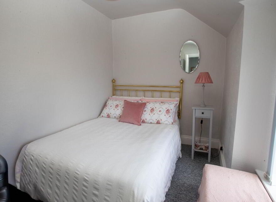 22 Kilkeel Road, Annalong, BT34 4TH