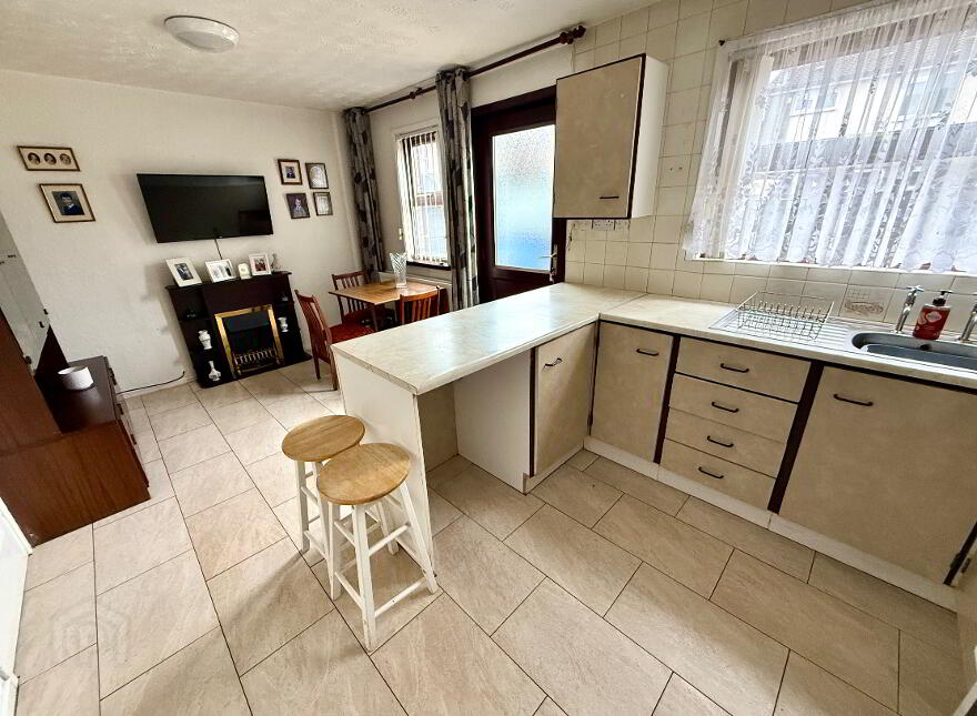 12 Rosemount Gardens, Derry, BT48 0HW