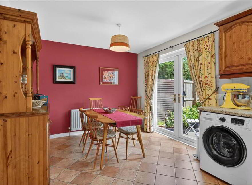 6 Knockdarragh Park, Lisburn, BT28 2XZ