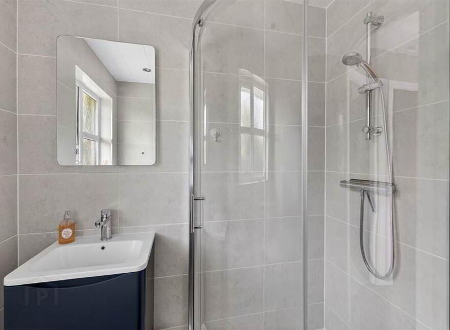 6 Knockdarragh Park, Lisburn, BT28 2XZ