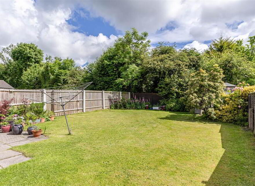 6 Knockdarragh Park, Lisburn, BT28 2XZ