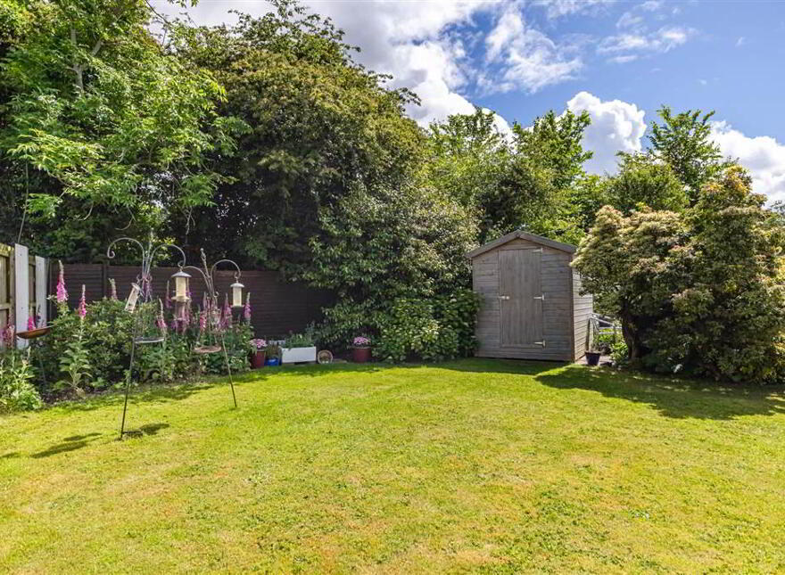 6 Knockdarragh Park, Lisburn, BT28 2XZ