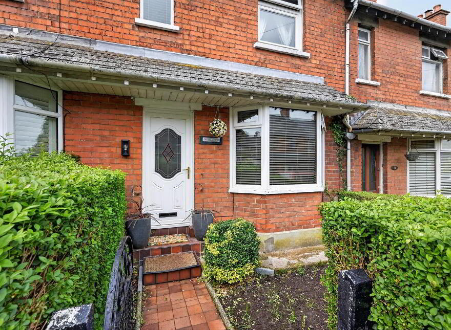 14 Weston Drive, Belfast, BT9 7JF
