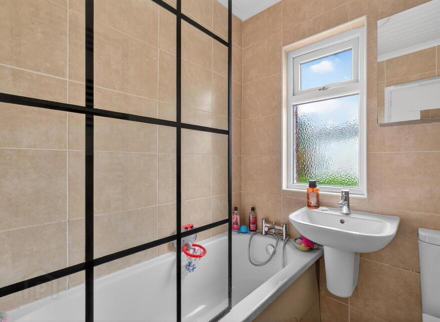 14 Weston Drive, Belfast, BT9 7JF