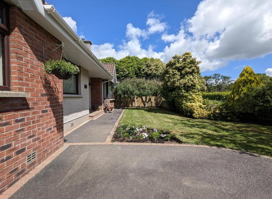 6 Marguerite Drive, Newcastle, BT33 0SN