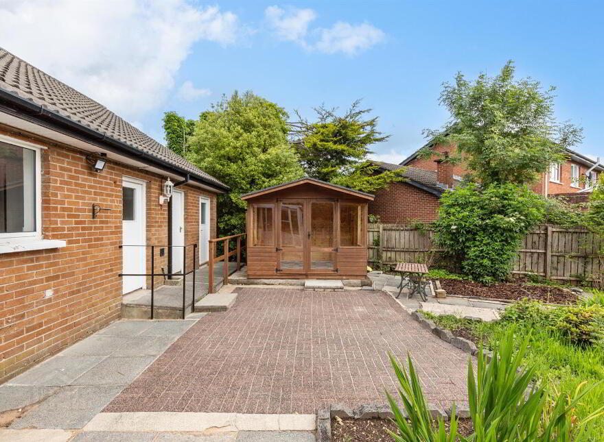 71 Crawfordsburn Road, Newtownards, BT23 4UH