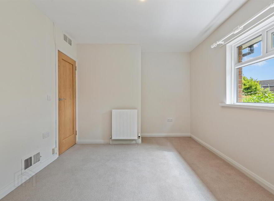 71 Crawfordsburn Road, Newtownards, BT23 4UH