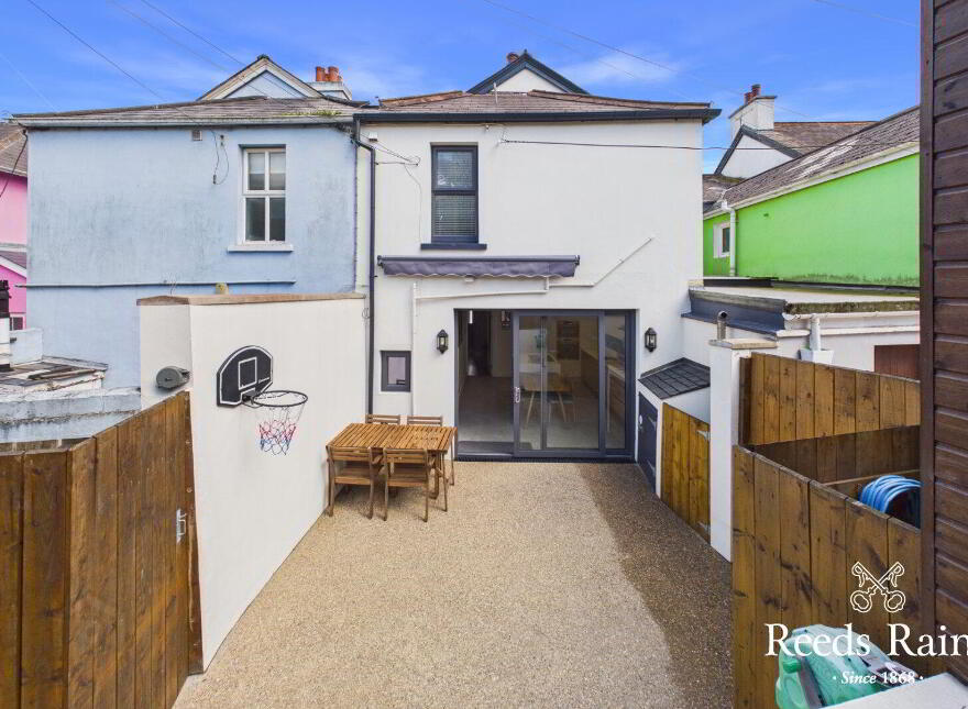 6 Marine Parade, Whitehead, Carrickfergus, BT38 9QP