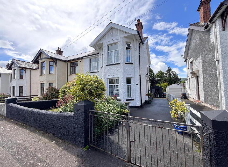 42 Salisbury Avenue, Belfast, BT15 5DZ