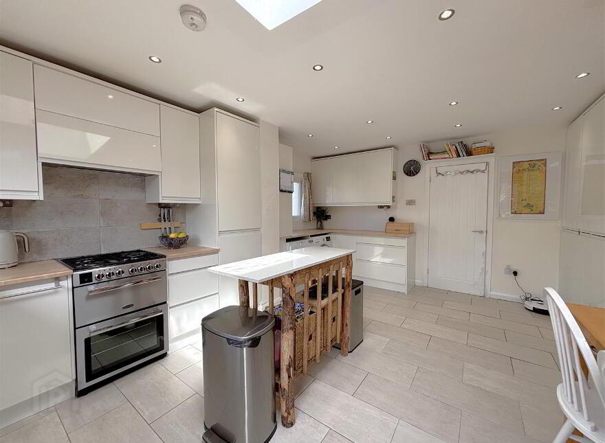 42 Salisbury Avenue, Belfast, BT15 5DZ