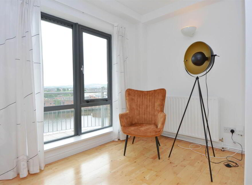 43 St George's Harbour, Belfast, BT1 3SG