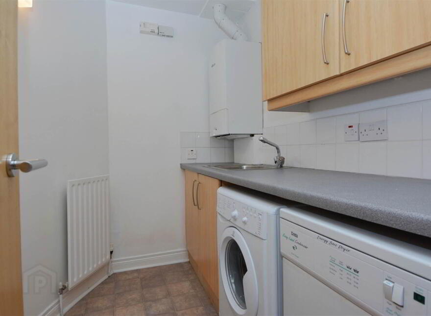 43 St George's Harbour, Belfast, BT1 3SG