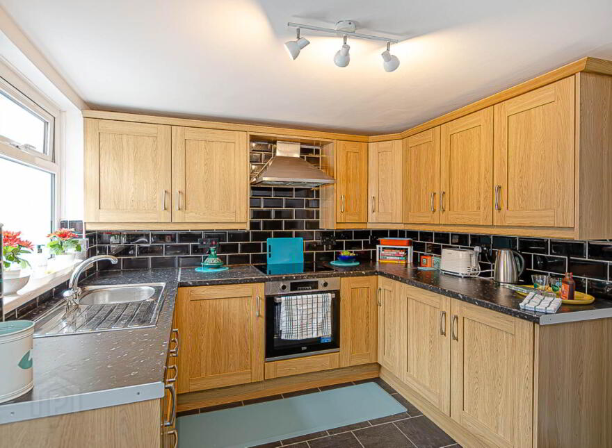 79 Killowen Street, Woodstock, Belfast, BT6 8NG