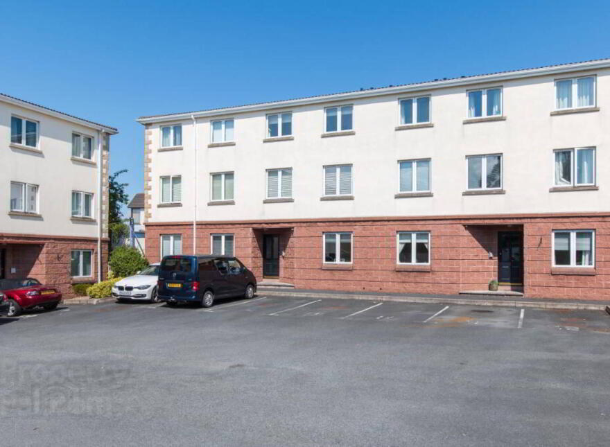 15 Holborn Court, Bangor, BT20 5EA