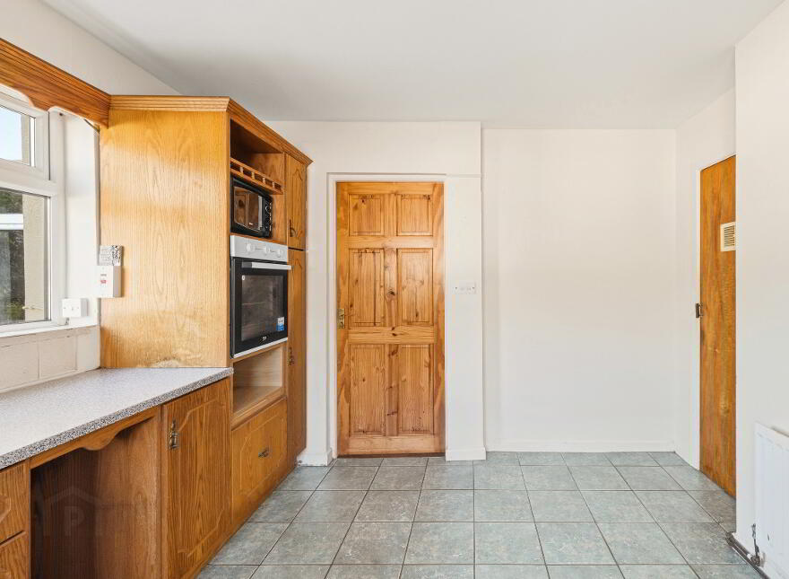 Newstown, Ardattin, Tullow, R93W544