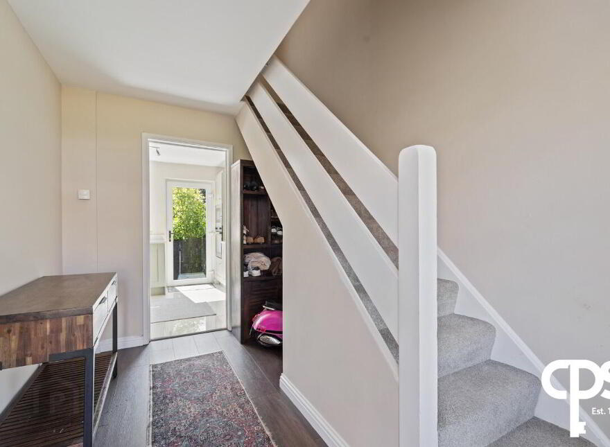 14 Meadowvale Avenue, Carryduff, Belfast, BT8 8QY