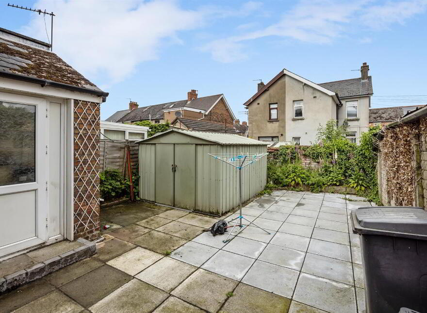25 Devon Parade, Belfast, BT4 1LT