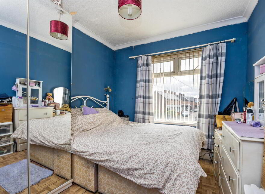 25 Devon Parade, Belfast, BT4 1LT