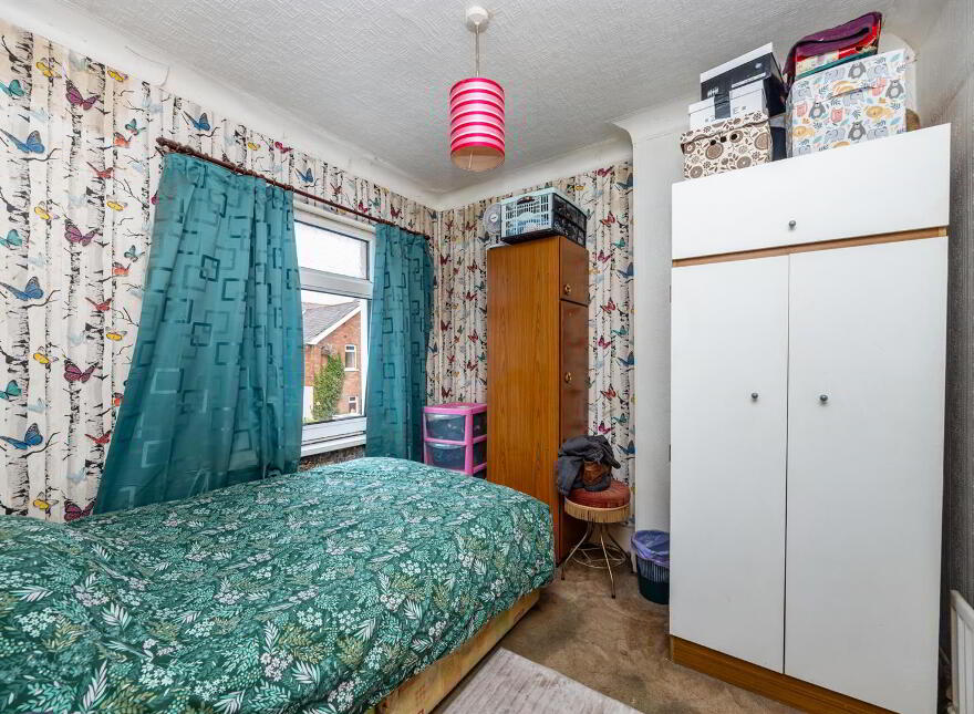 25 Devon Parade, Belfast, BT4 1LT
