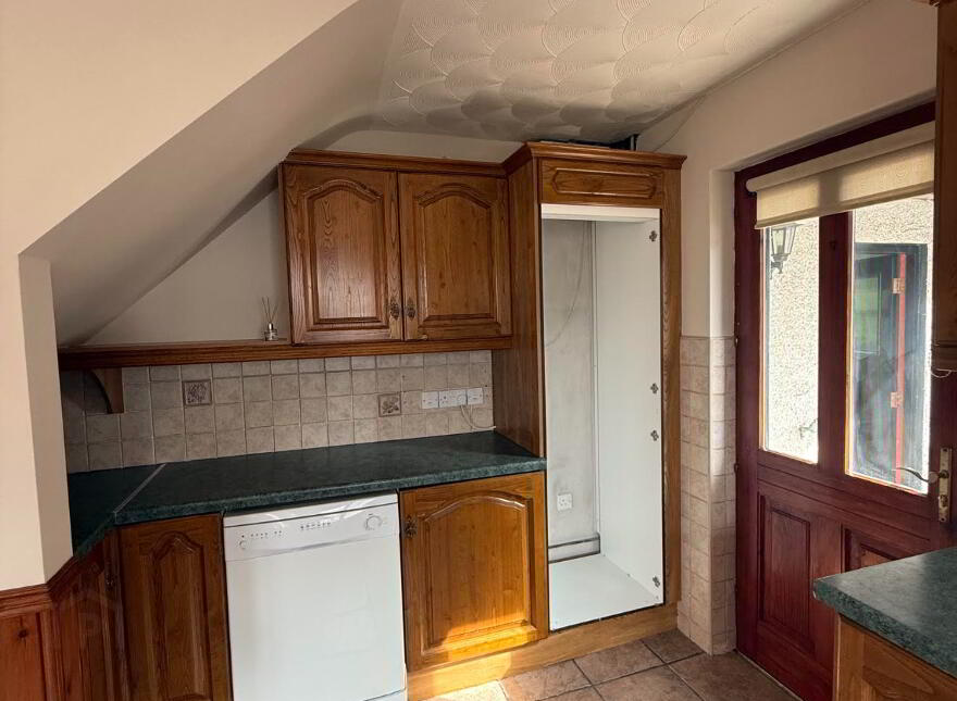 2 Churchfield Close, Portglenone, Ballymena, BT44 8BG