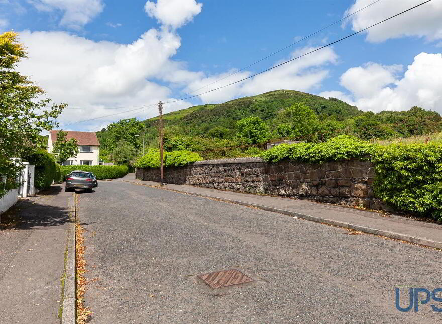 7 Upper Castle Park, Belfast, BT15 5FG