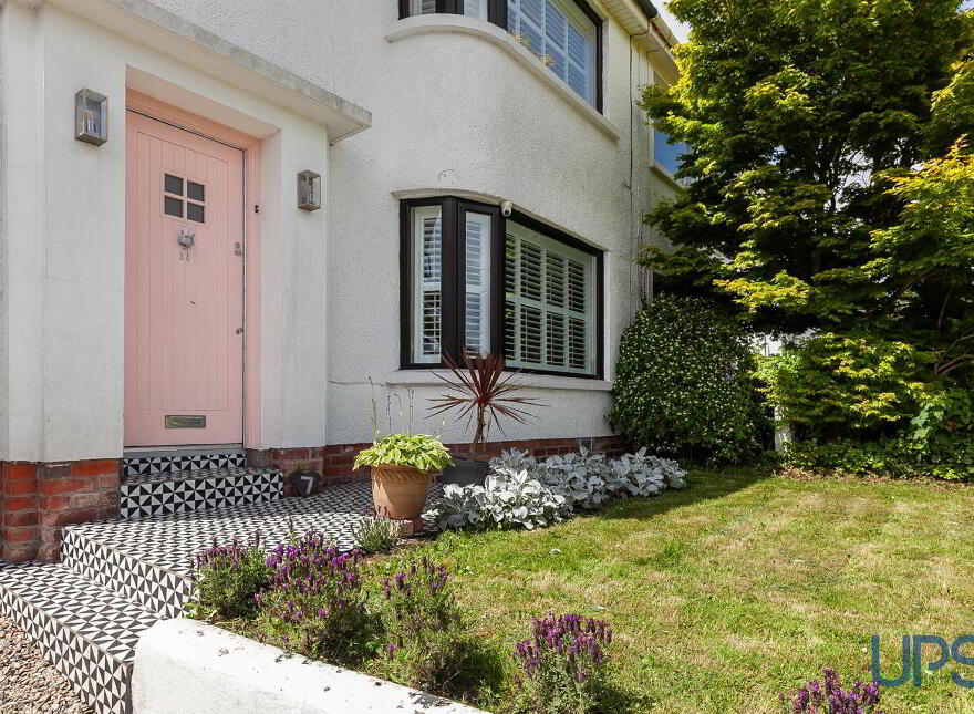 7 Upper Castle Park, Belfast, BT15 5FG