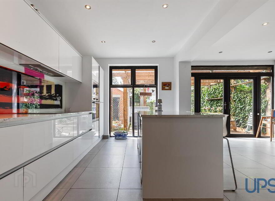 7 Upper Castle Park, Belfast, BT15 5FG