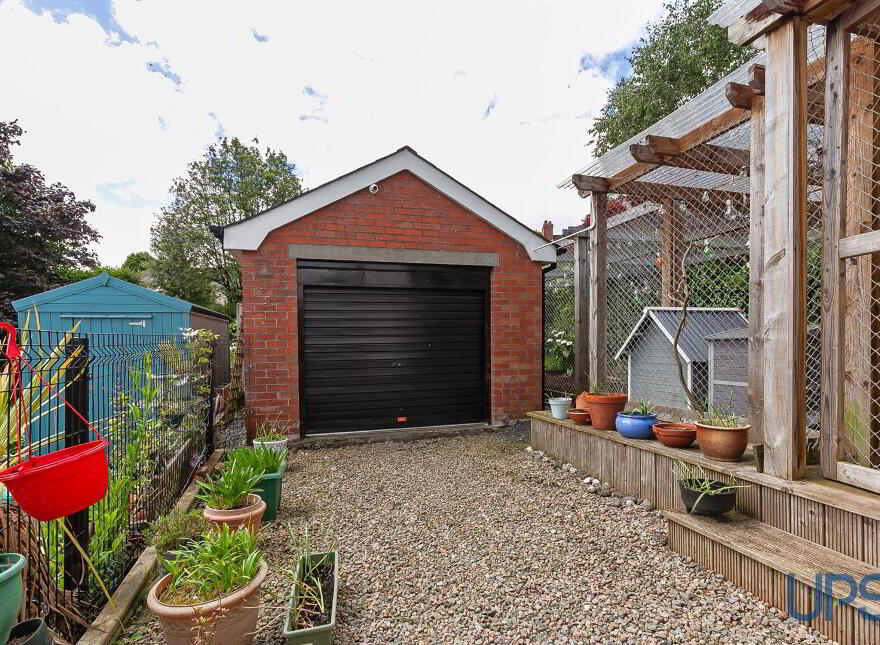 7 Upper Castle Park, Belfast, BT15 5FG