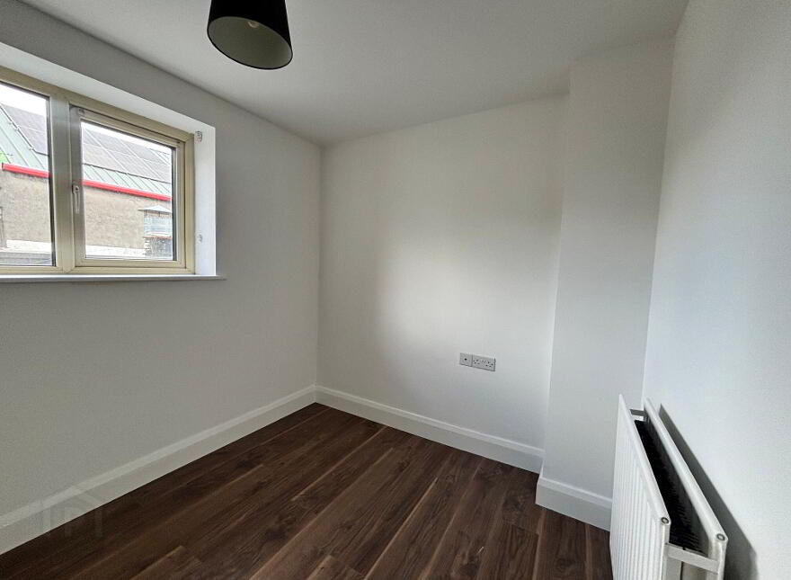 Apt 1, 14 The Square, Warrenpoint, BT34 3JT