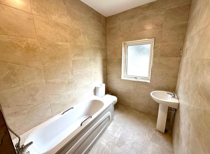 Derroon, Ballymote, F56CR98