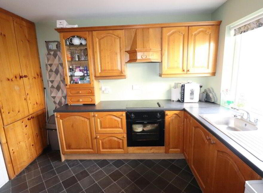 4 Crawford's Street, Bruff, V35RW27