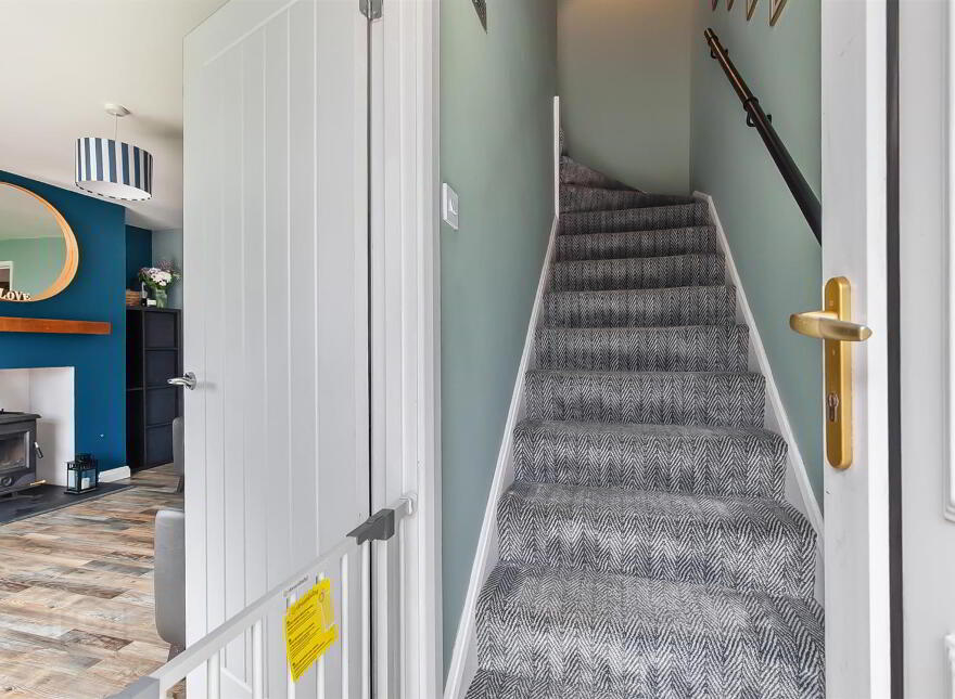 92 The Glade, Newtownabbey, BT36 5NW