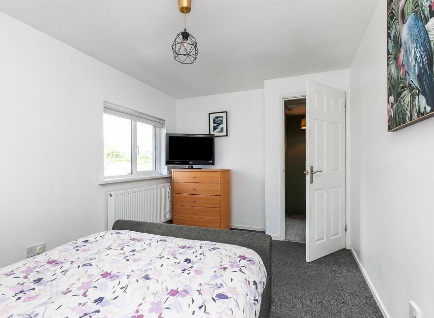 92 The Glade, Newtownabbey, BT36 5NW