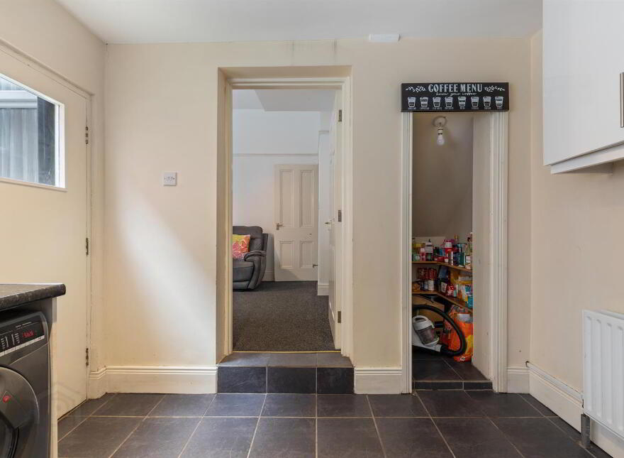 3 Rossmore Avenue, Belfast, BT7 3HB