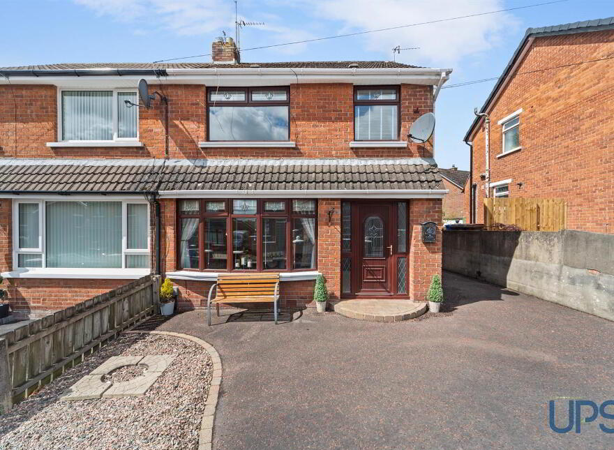 124 Stewartstown Park, Off Stewartstown Road, Belfast, BT11 9GN