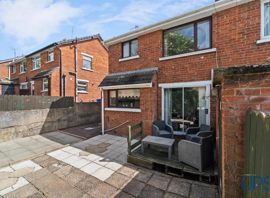 124 Stewartstown Park, Off Stewartstown Road, Belfast, BT11 9GN